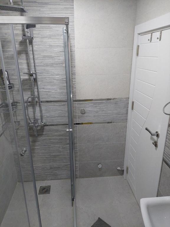City Lux Square Apartment Скопье Экстерьер фото